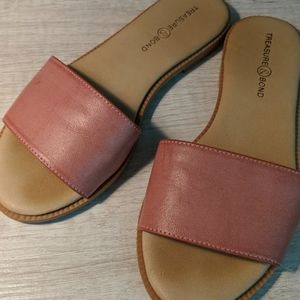 Kids size 13 sandals by Treasure & Bond